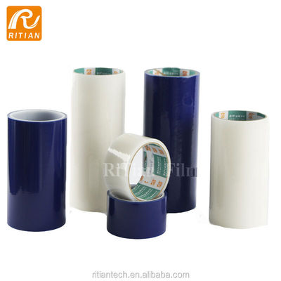 Giá tốt. Bộ phim bảo vệ PE mạnh với chất kết dính dựa trên cao su để loại bỏ không còn dư lượng và chống tia UV trong các ứng dụng công nghiệp trực tuyến